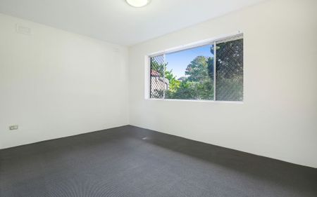 Charming One Bedroom Rental Unit in Vibrant Marrickville - A Cozy and Convenient Living Space! - Photo 3