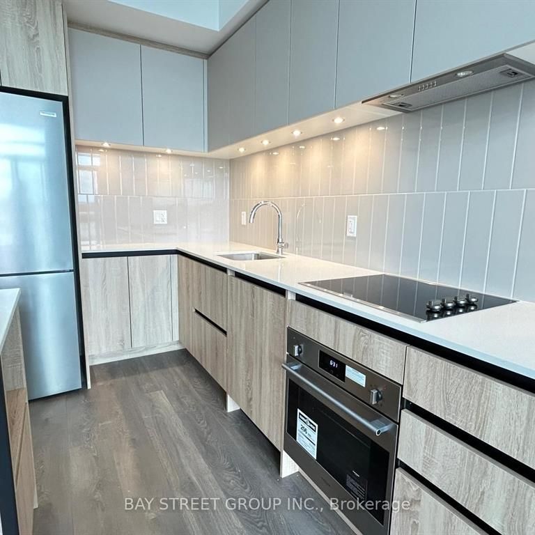 For Lease - 8 Beverley Glen Boulevard Unit# 1003, Vaughan, Ontario - Photo 1