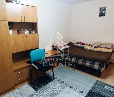 Garsoniera, zona Buziasului- AEM, Centrala Proprie, Aer Conditionat - Photo 3