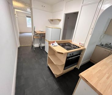 Studio to rent - Photo 6