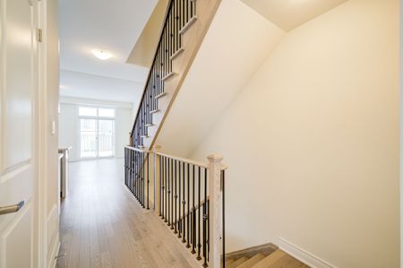 For Lease - 22 Thomas Hope Lane, Markham, Ontario - Photo 5