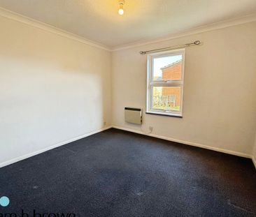 Water Lane - Photo 4