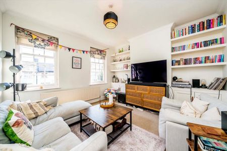 3 bedroom flat to rent - Photo 3