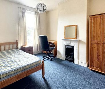 2 bedroom house to rent - Photo 1