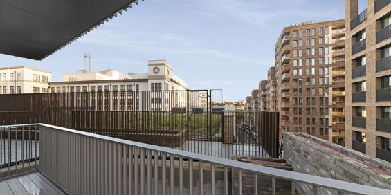 2 bedroom flat to rent - Photo 3