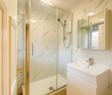 3 bedroom flat to rent - Photo 6 | Rentumo