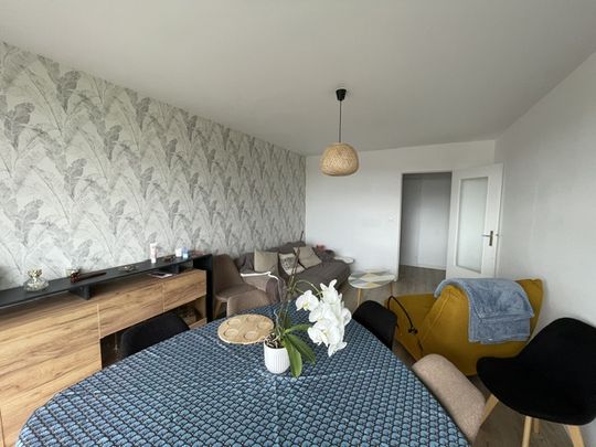 Location Appartement 3 pièces 66m² DEVILLE LES ROUEN 76250 - Photo 1