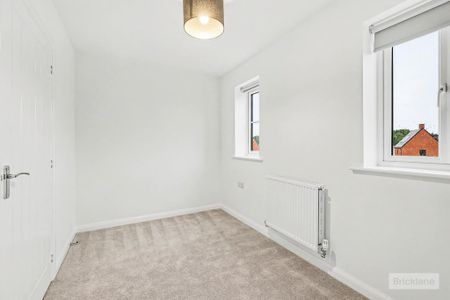 2 bedroom semi-detached house to rent - Photo 2