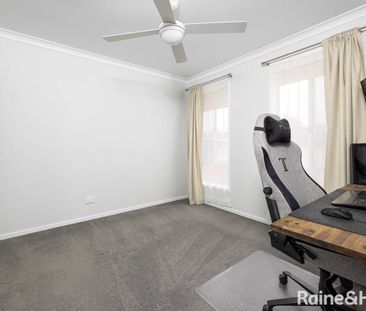 FAMILY HOME IN FOREST HILL - Photo 2