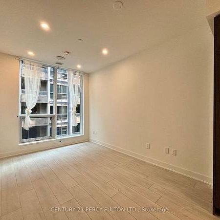 NOBU RESIDENCES BRAND NEW 1 BED CONDO - Photo 4