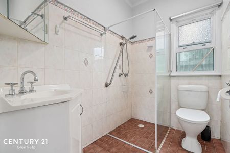 3 Bedroom House - Close to All Amenities - Photo 5