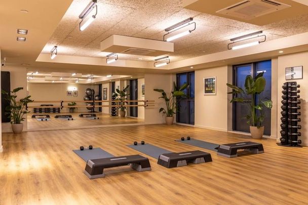 3 bedroom apartment to rent - Photo 1