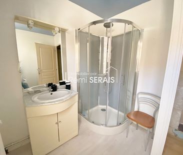 Location Appartement 2 pièces 52m² - Photo 2