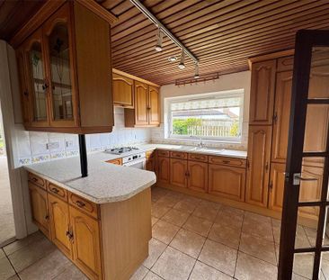 3 bedroom bungalow to rent - Photo 2