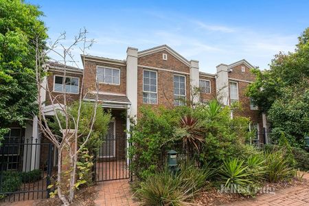 9 Reid Walk, Macleod - Photo 2