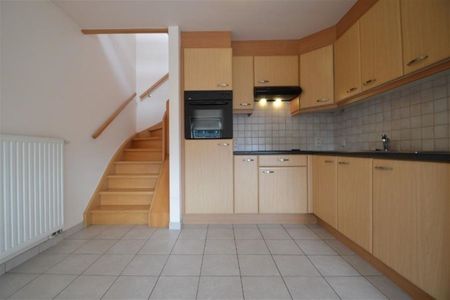 Ruim duplex appartement gelegen te Appels - Photo 4