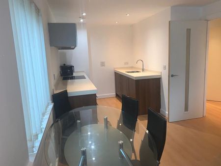 1 bedroom flat to rent - Photo 5