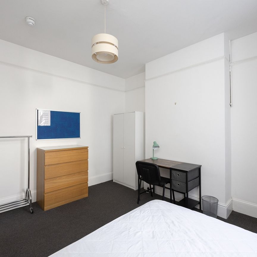 5 Bed Terraced House, Upper Lewes Road, BN2 - Photo 1