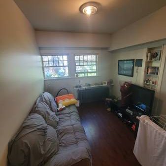 One Bedroom Apartment - Photo 1