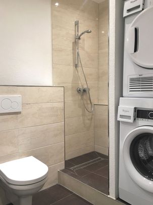 Compact apartment with its own laundry tower - Foto 1