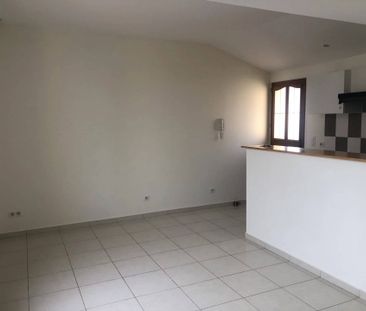 Beau studio avec coin nuit. - Photo 2