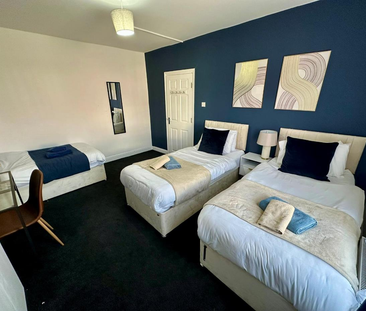 Bexley Grove, Leeds - Photo 3