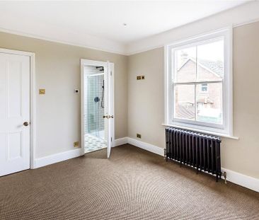 4 bedroom detached house to rent - Photo 4
