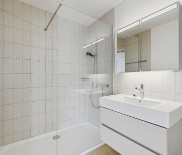 monderen Singlewohnung mit grosszügiger Dachterrasse!1 Monat Mietz... - Foto 3