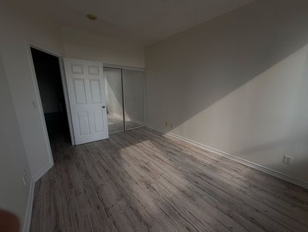For Lease - 388 Prince Of Wales Drive Unit# 703, Mississauga, Ontario - Photo 3