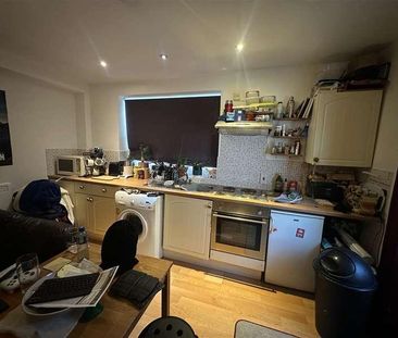 Gordon Avenue, Southampton, SO16 - Photo 1