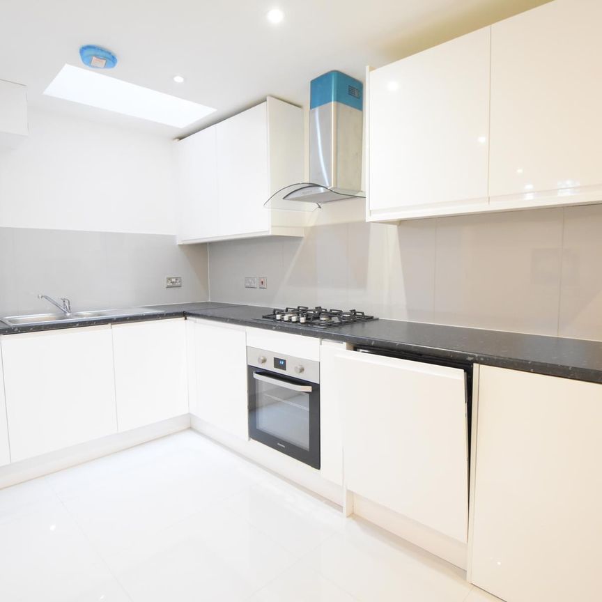 Hugh Street, Victoria, London SW1V - Photo 1