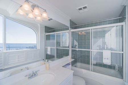 For Lease - 38 Stadium Road Unit# 688, Toronto, Ontario - Photo 3