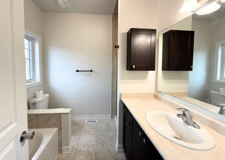 For Lease - 14 Primo Road, Brampton, Ontario - Photo 5