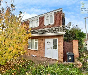 FAIRLEIGH ROAD, BASILDON - Photo 3