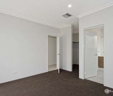 BRAND NEW BUILD in Prime Baldivis Location - Photo 4