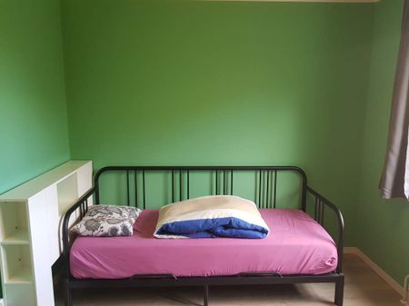 Porlabacken, Bandhagen - Photo 3