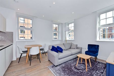 A modern two bedroom apartment in the Horlicks Factory Building by Berkeley Homes. - Photo 3
