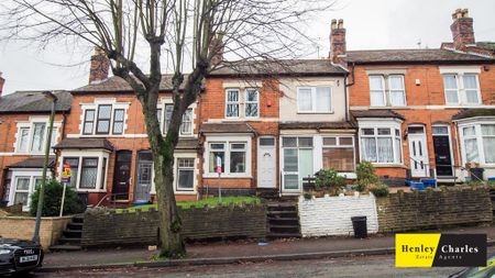 2 Bedroom Mid Terraced House For Rent - Photo 4