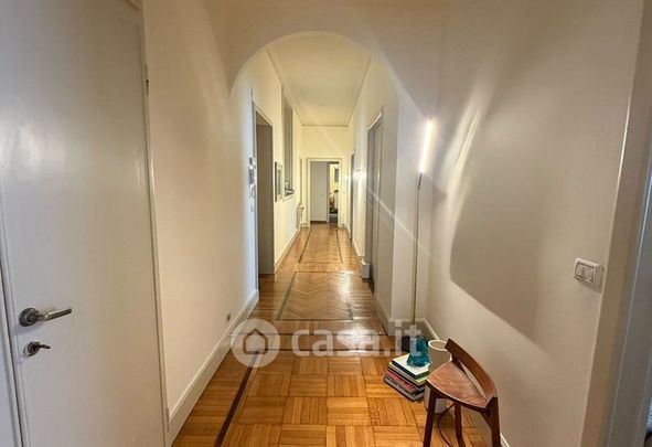 Appartamento in Affitto in Vicolo San Giovanni Sul Muro 18 a Milano - Foto 1