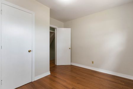 For Lease - 143 Rodda Boulevard, Toronto, Ontario - Photo 5