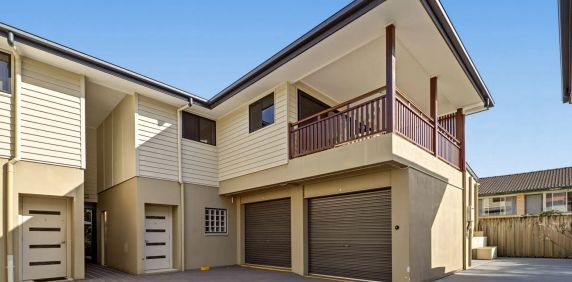 Boutique Living in the Heart of Chermside - Photo 2