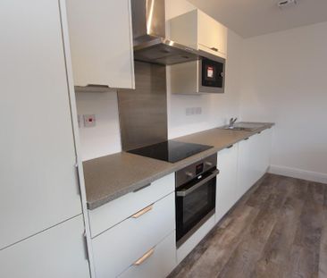 1 bedroom flat to rent - Photo 4