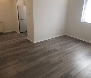 2 Bedroom Flat To Let - Photo 2