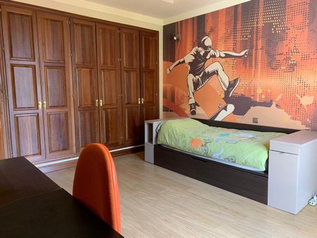 Detached Villa · Sierra Blanca - Photo 4