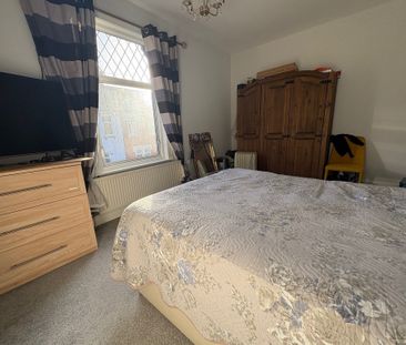 Abbey Road, Northampton - Photo 4