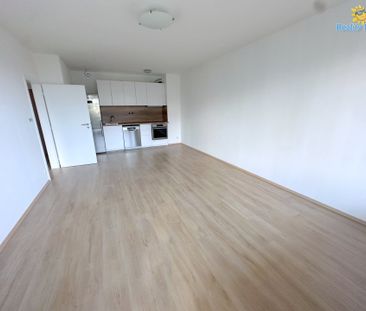 Pronájem bytu 2+kk 47 m², Wassermannova , Praha - Photo 1