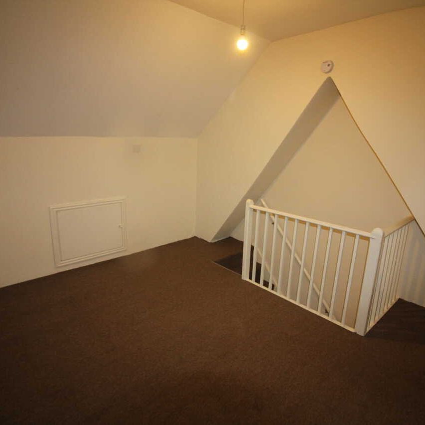 2 bed Terraced - Photo 1