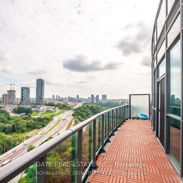 Ph5 35 Brian Peck Crescent - Photo 1