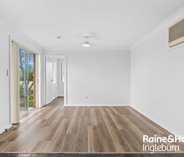 Freshly Renovated Family Home in Glenfield! - Photo 1