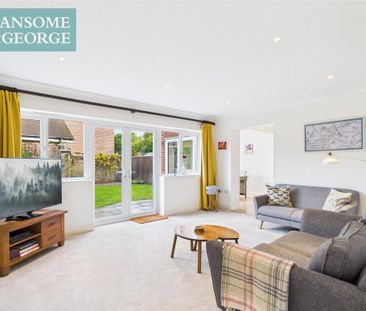 4 bedroom semi-detached house to rent - Photo 1